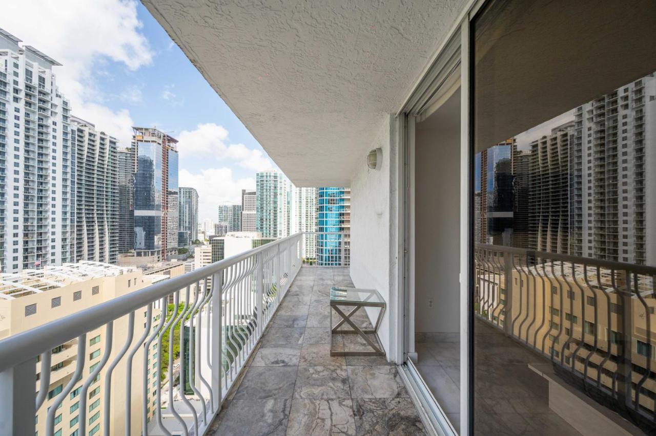 Luxury 2 Bedrooms Brickell Bay *