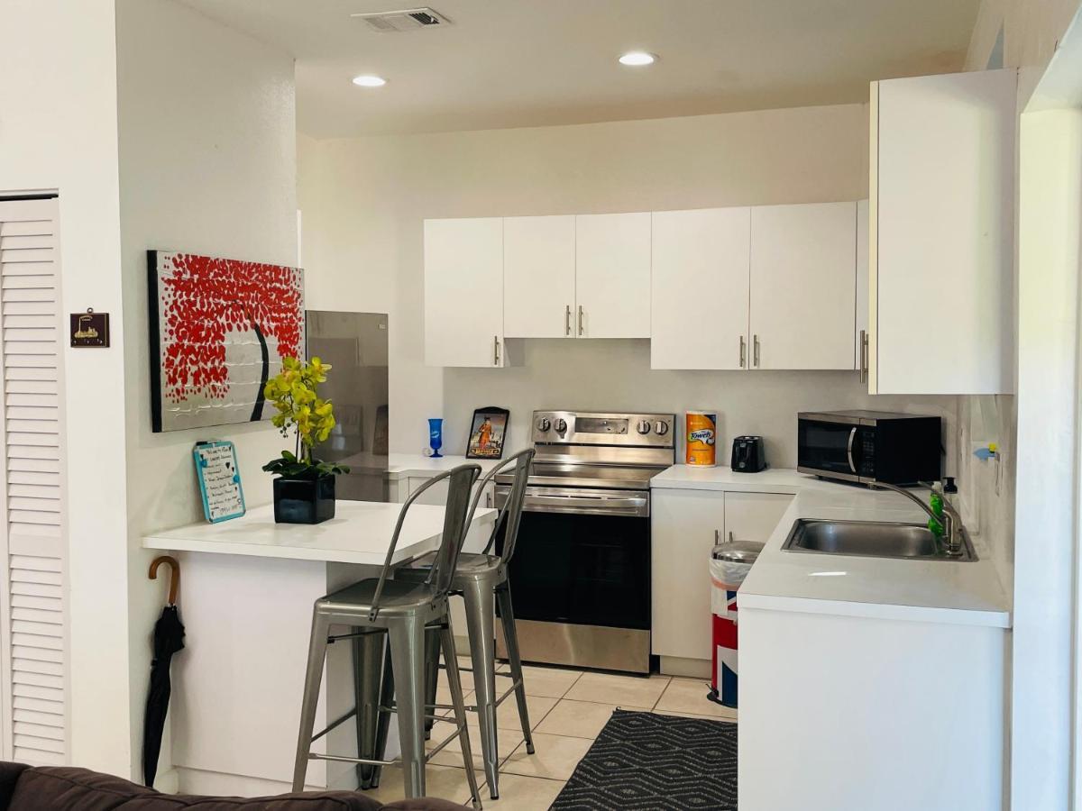 Xanadu Villas - 3 Bedroom House Or 2 Bedroom * Miami