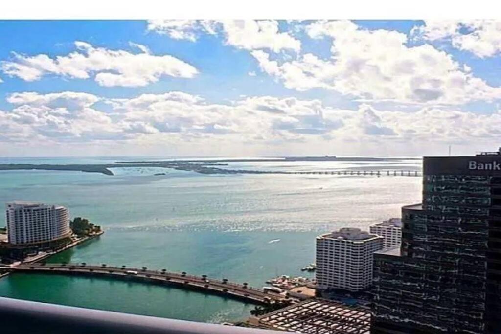 2 Bedroom With Stunning Views At The W Residences Miami