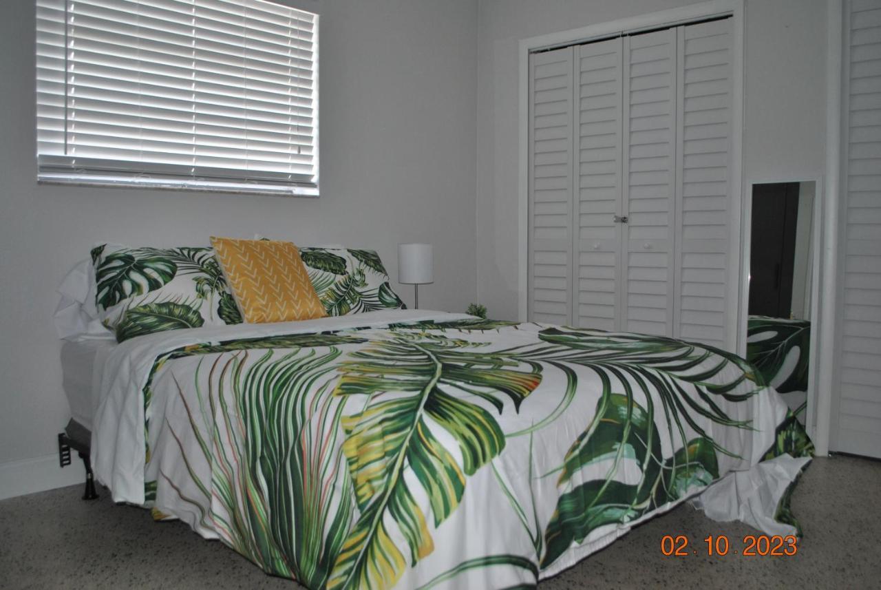 Sleeps 8, Havana Nights In Apartment Miami