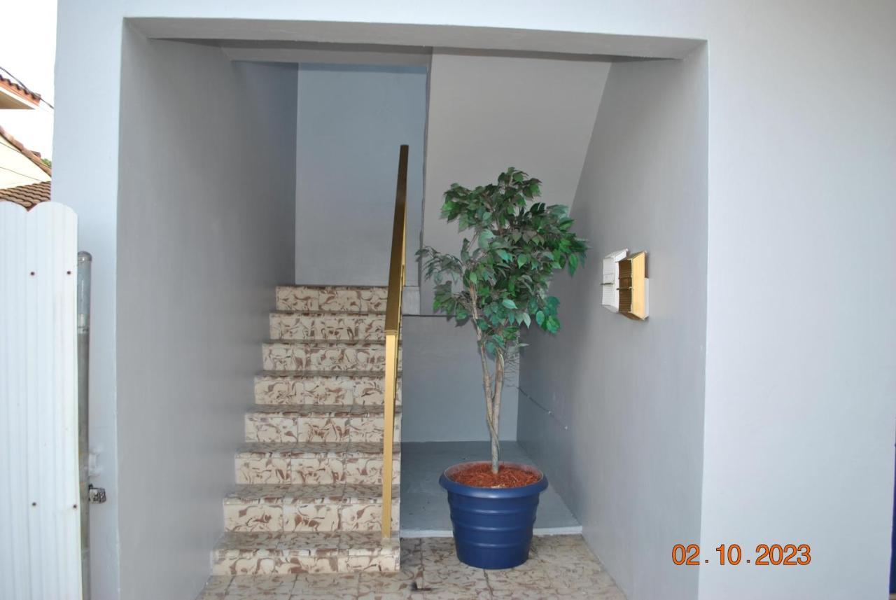 Sleeps 8, Havana Nights In Apartment