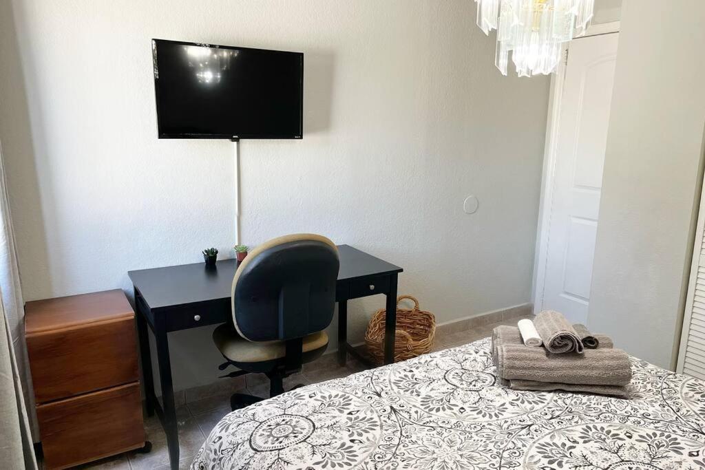 Amazing & Cozy Duplex Near Zoo ! *