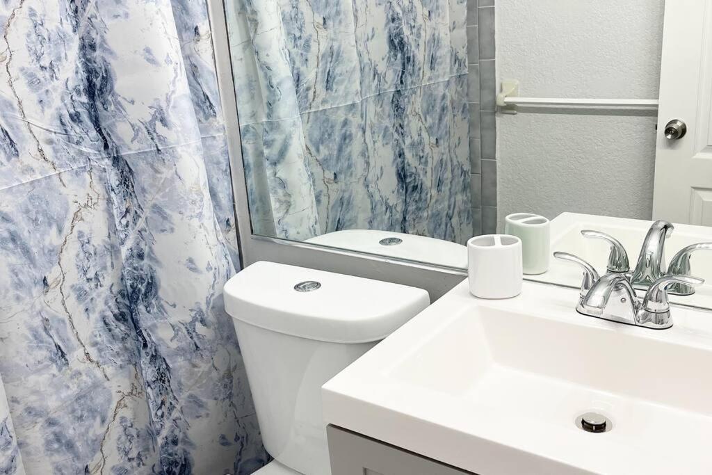 Amazing & Cozy Duplex Near Zoo ! * Miami