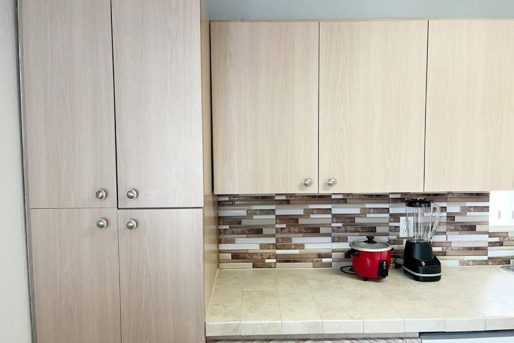 Amazing & Cozy Duplex Near Zoo ! Holiday home *
