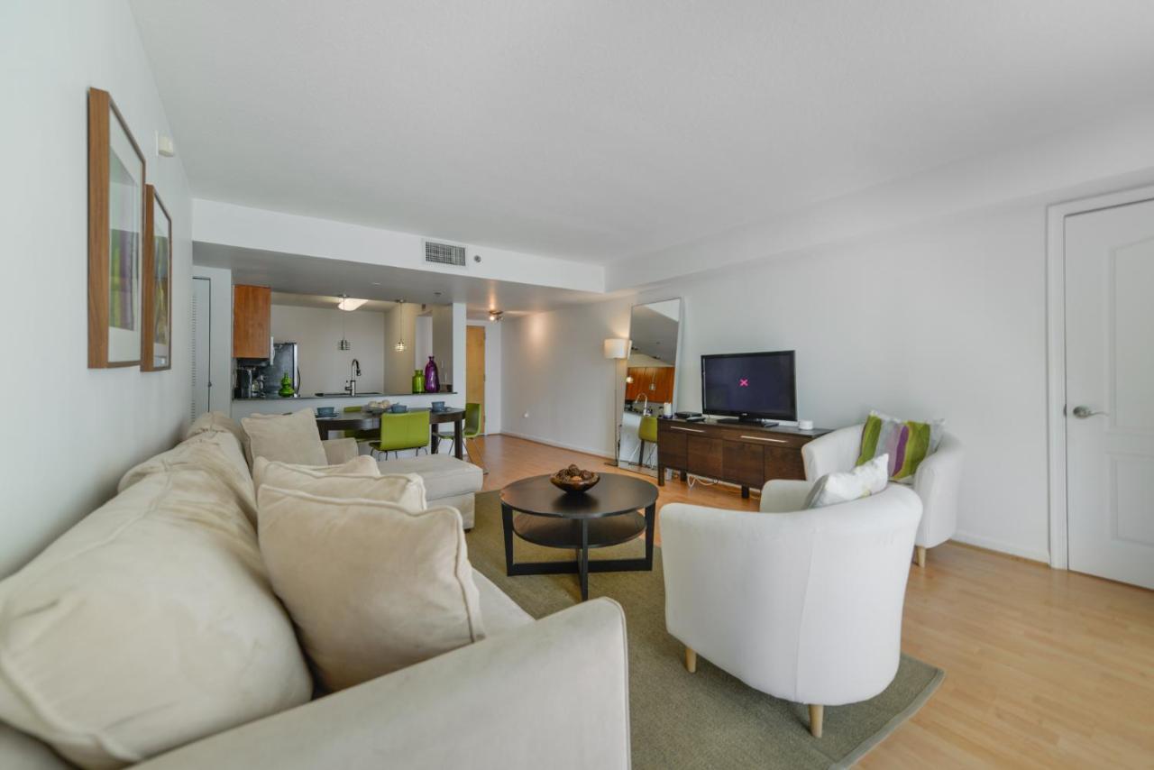 Fantastic 2br On 31st Floor Free Parking *
