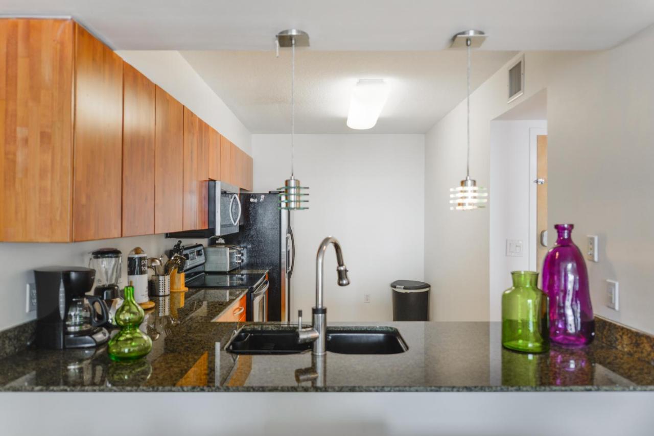 Apartment Fantastic 2br On 31st Floor Free Parking