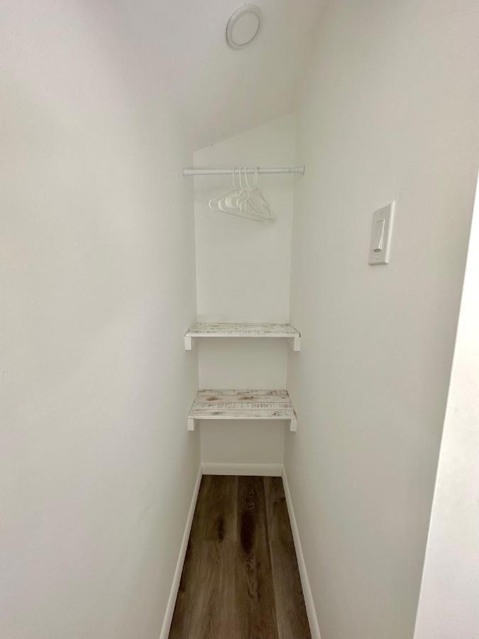 Beach Guests House Homestay Miami
