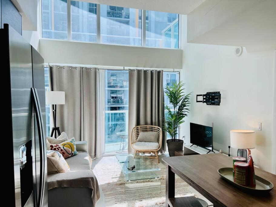 Beautiful Brickell Loft Apartment Miami