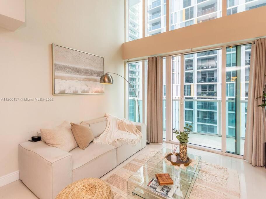 Beautiful Brickell Loft Miami