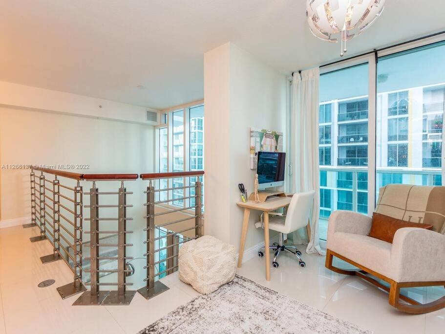 Beautiful Brickell Loft Apartment Miami