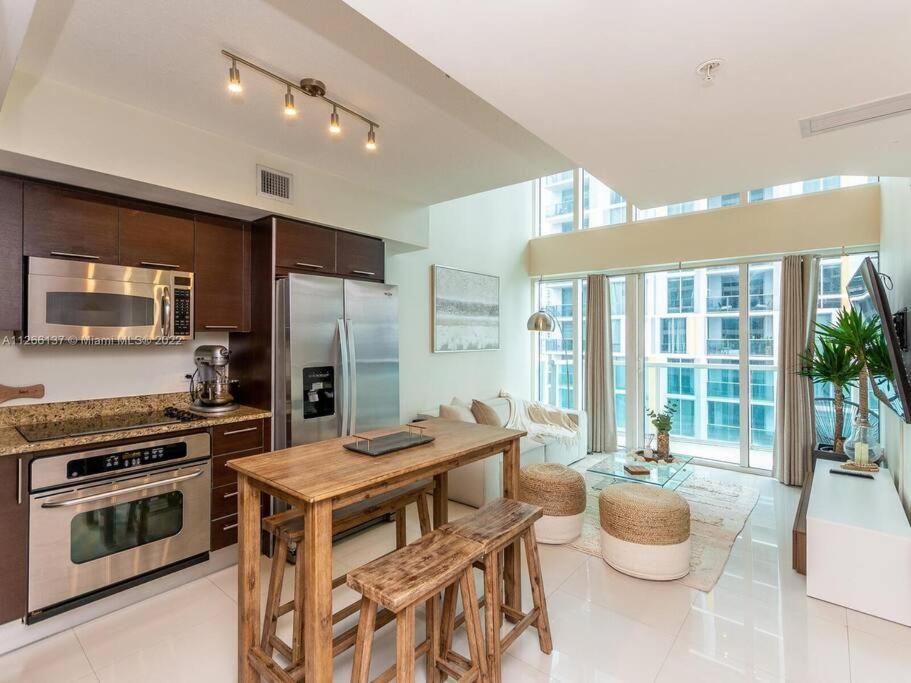 Beautiful Brickell Loft * Miami