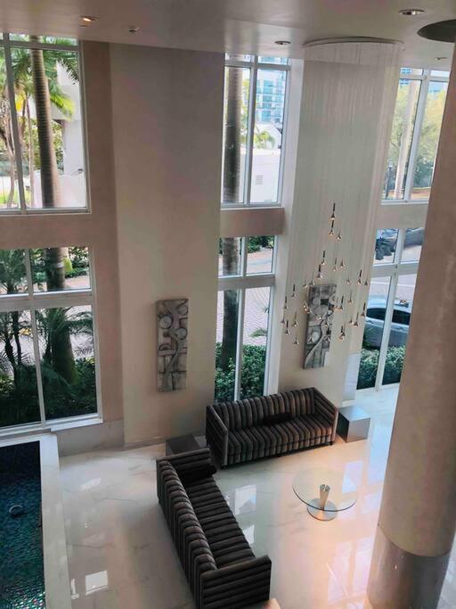 Beautiful Brickell Loft Apartment