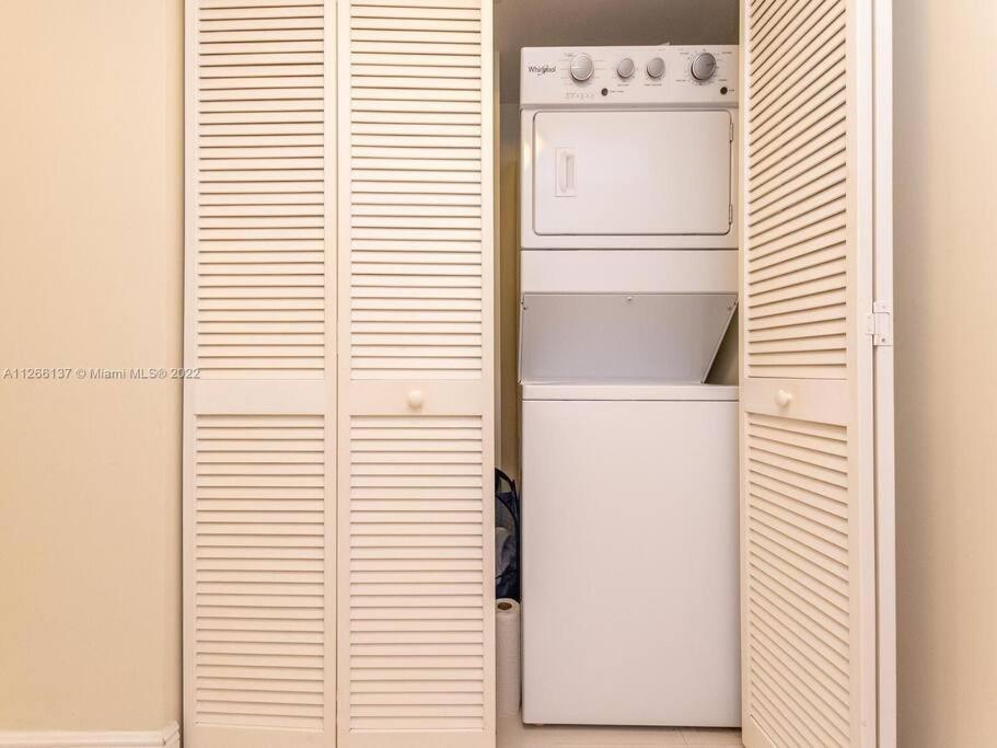 Beautiful Brickell Loft Miami