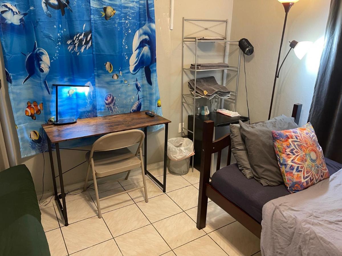 Value Inside Miami, Near Airport, Beach, Center & Metro *