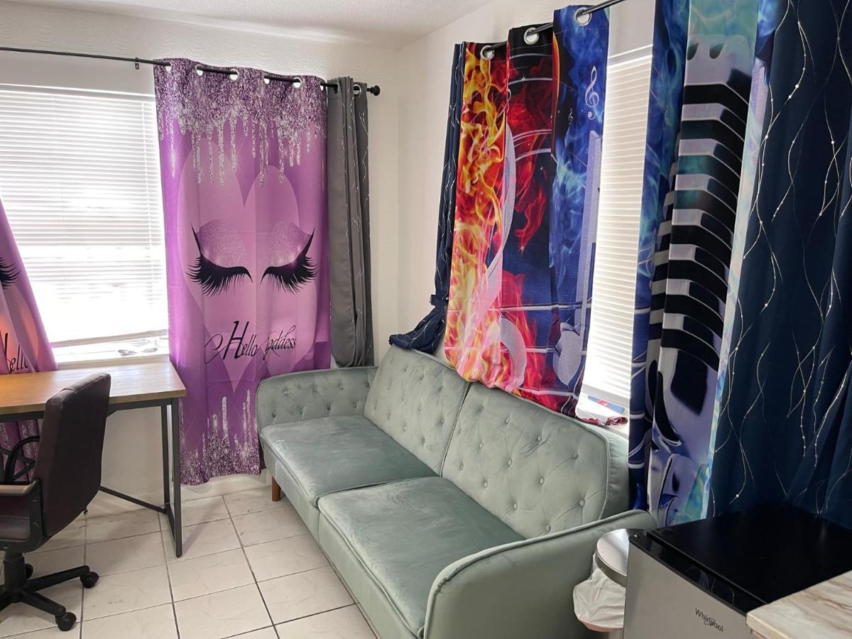 Value Inside Miami, Near Airport, Beach, Center & Metro Homestay Miami
