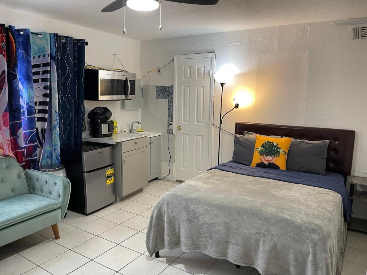 Value Inside Miami, Near Airport, Beach, Center & Metro Homestay Miami