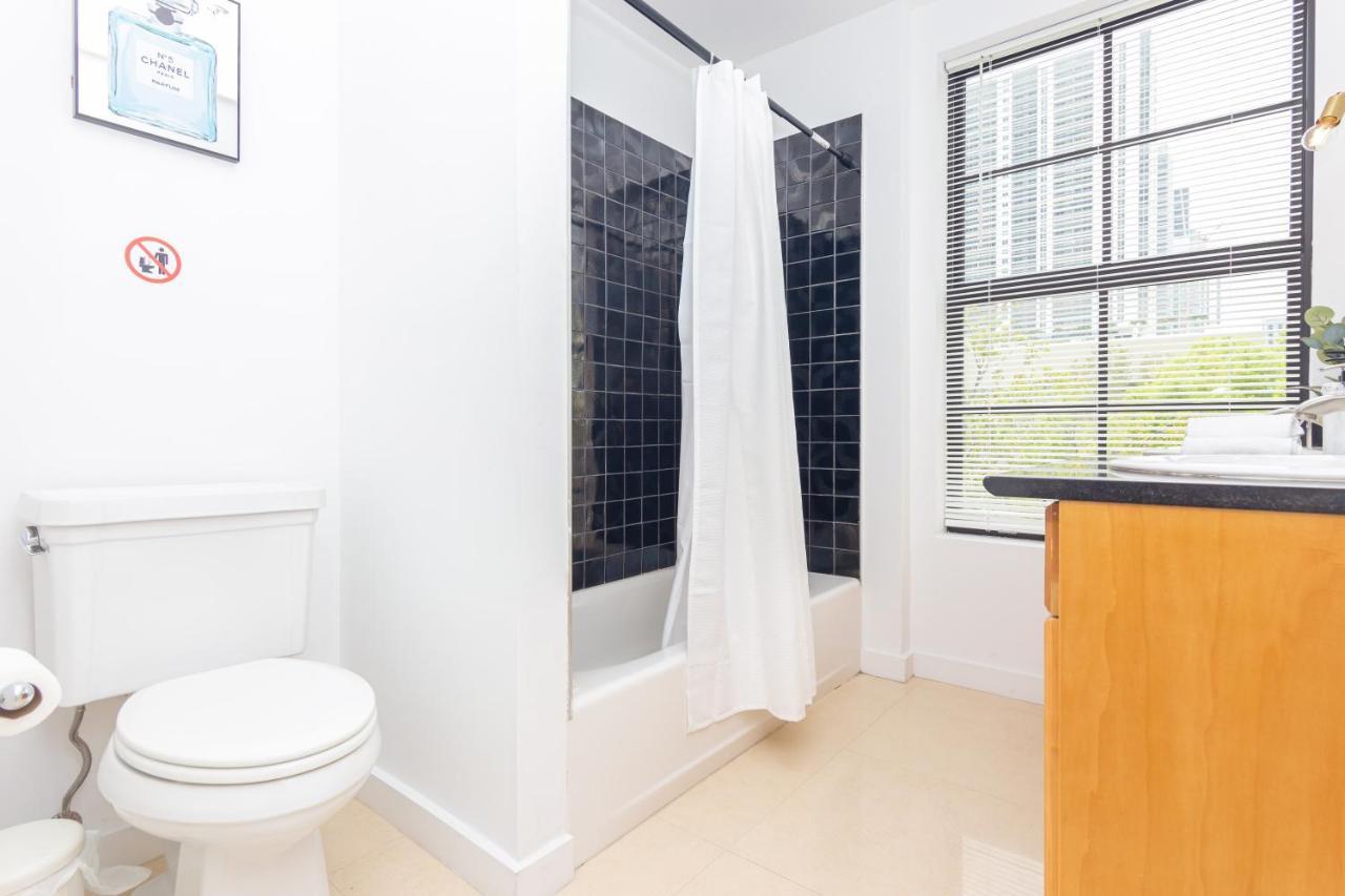 Downtown 2 Bedrooms - 10 Minutes To Beach - 5 Minutes To Wynwood Apartment