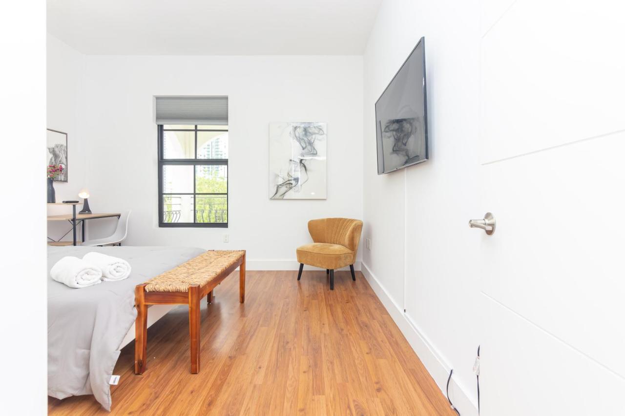 Apartment Downtown 2 Bedrooms - 10 Minutes To Beach - 5 Minutes To Wynwood Miami