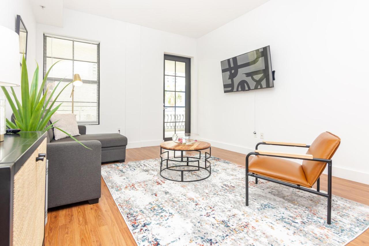 Apartment Downtown 2 Bedrooms - 10 Minutes To Beach - 5 Minutes To Wynwood