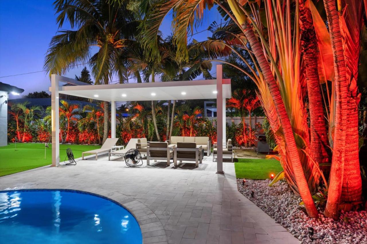 Holiday home Villalee-jungle Palm Island White Marble Pool Area *