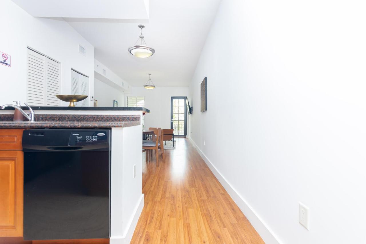 Apartment Downtown 2 Bedrooms - 10 Minutes To Beach - 5 Minutes To Wynwood *