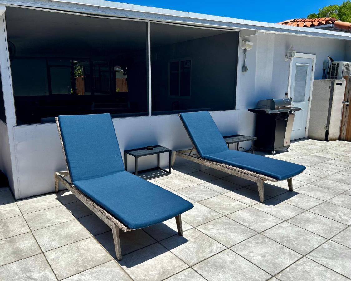 Main House 3 Bed 2 Bath & 1 Bed 1 Bath *