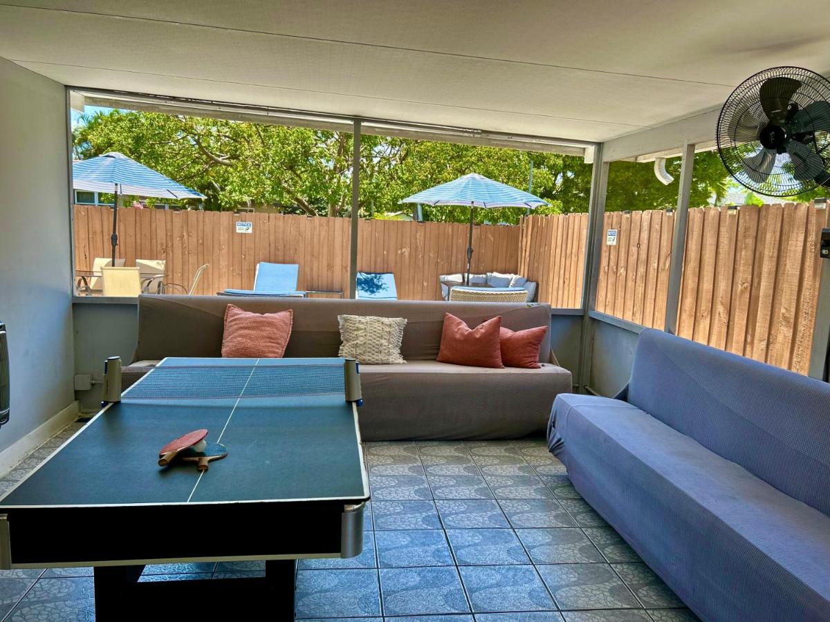 Main House 3 Bed 2 Bath & 1 Bed 1 Bath Holiday home