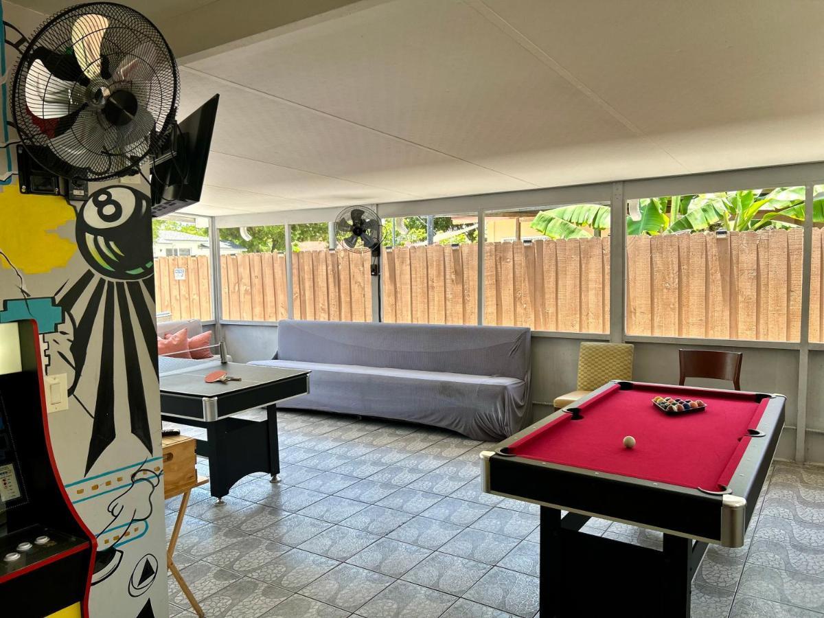 Main House 3 Bed 2 Bath & 1 Bed 1 Bath * Miami
