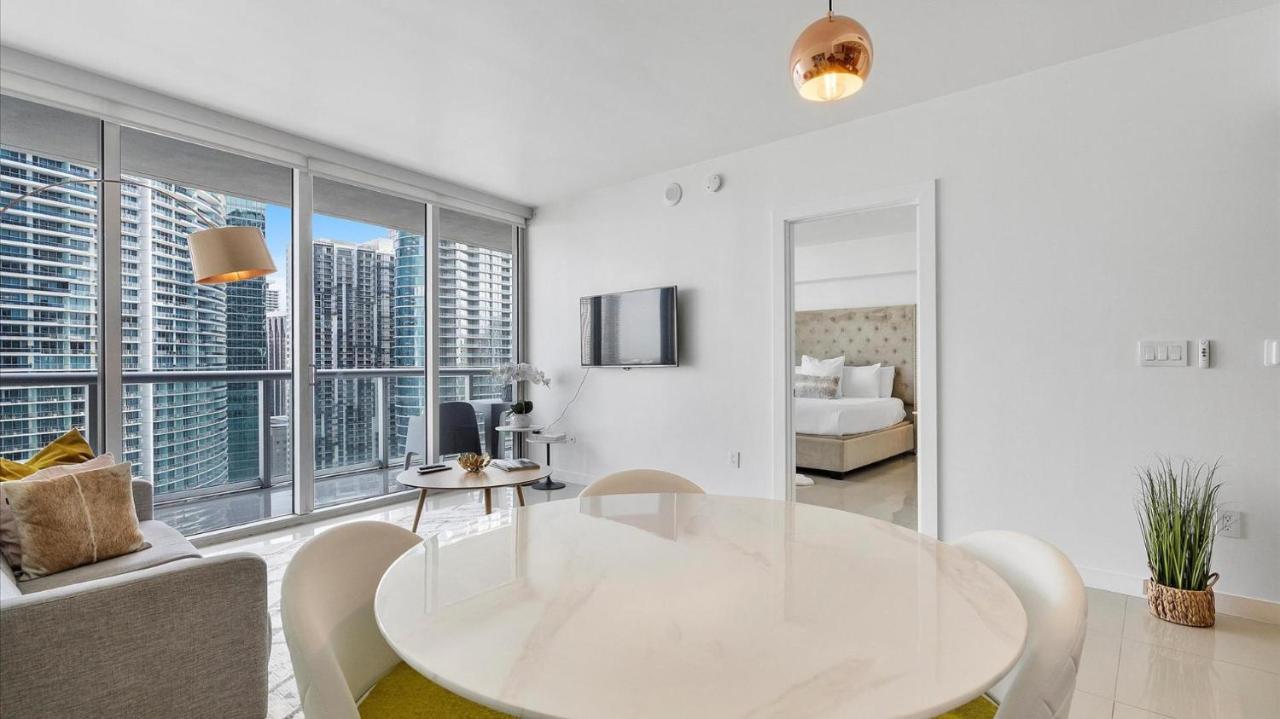 Apartment Views At Icon Brickell Miami