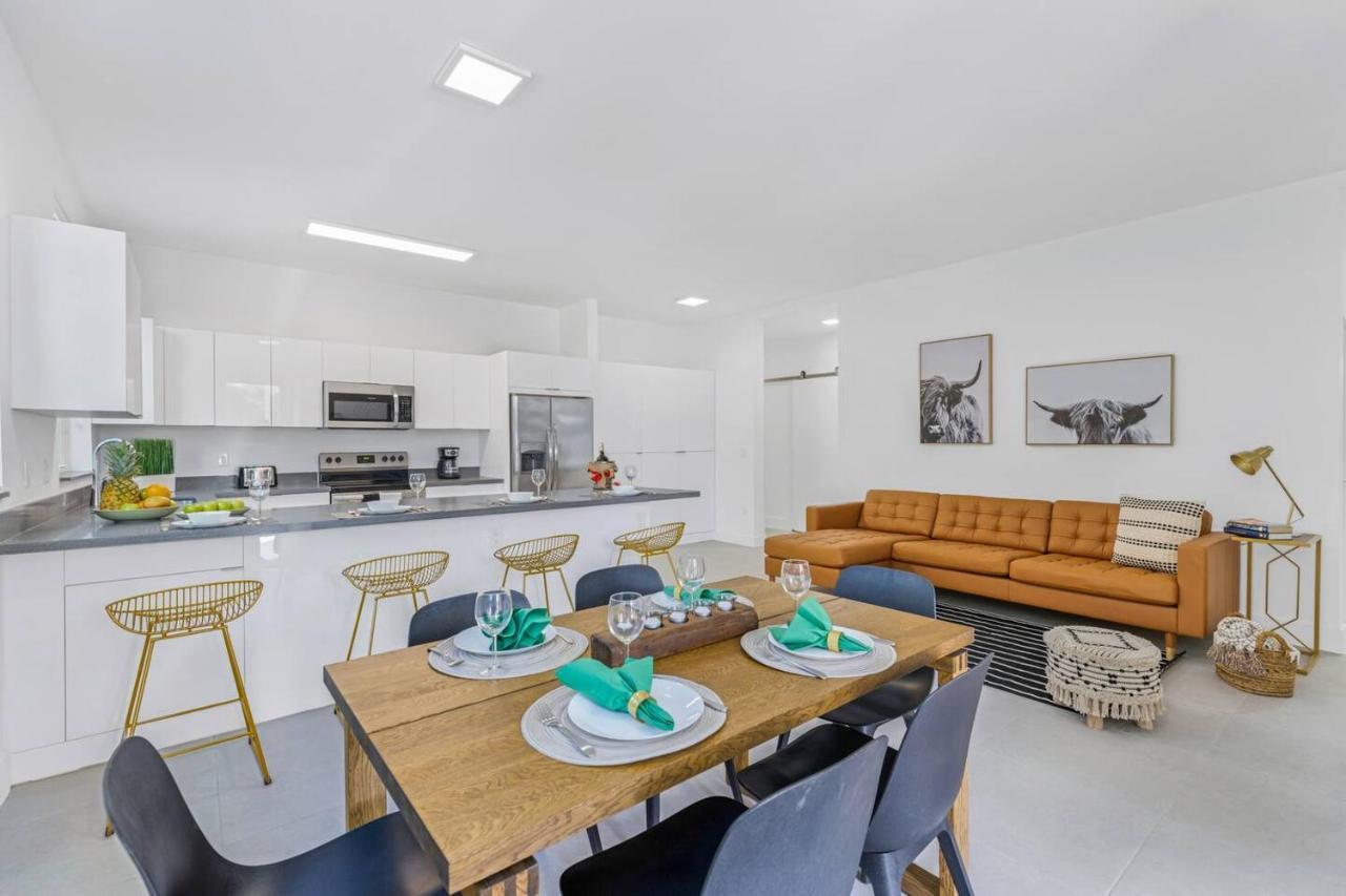 Villa Up To 16 Guests! Modern House Near Wynwood *