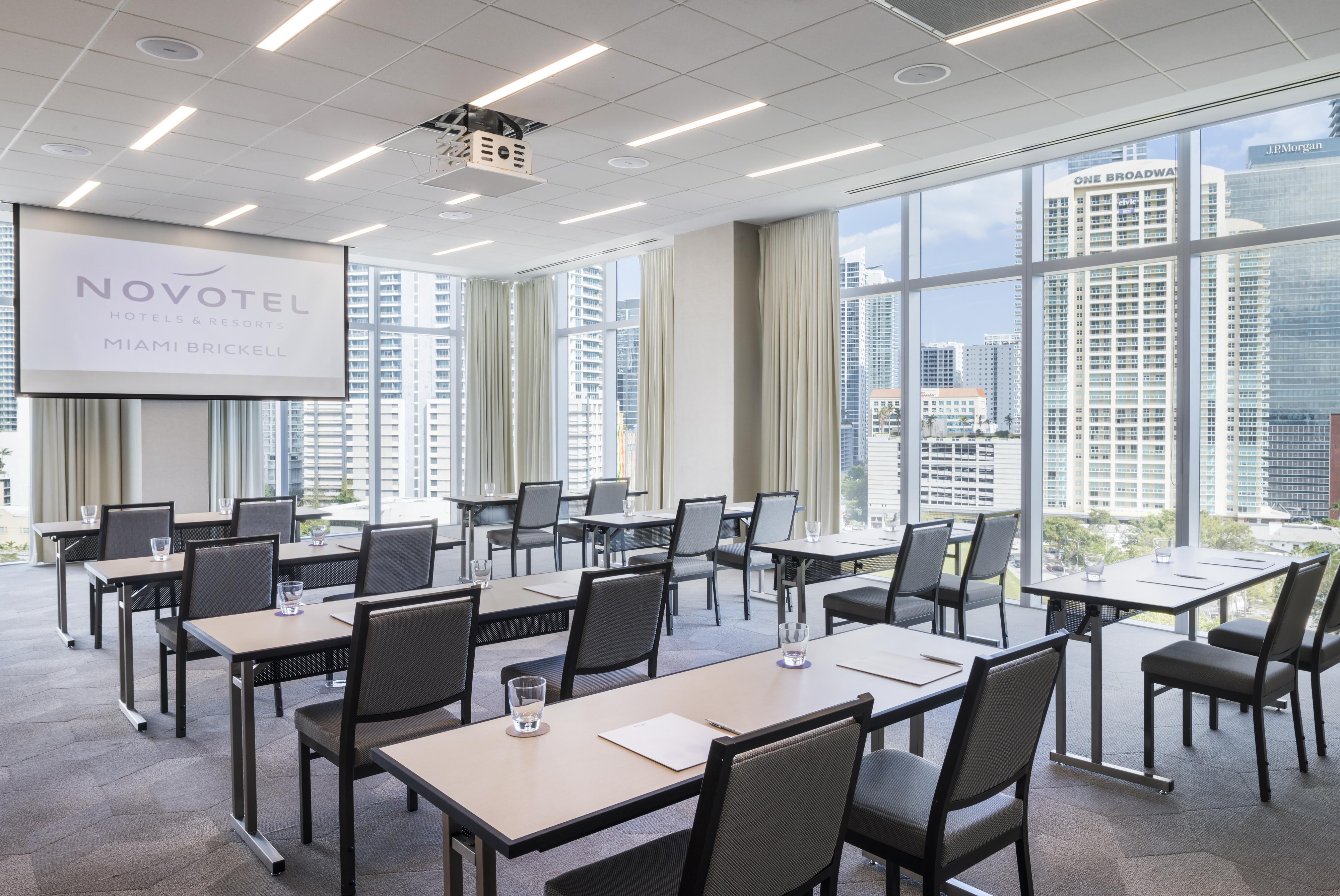 Novotel Brickell Hotel 4*