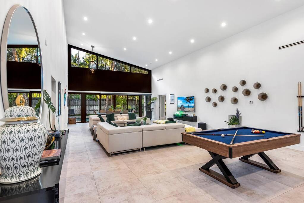 Holiday home Coconut Grove With Heated Pool Sleeps 12 Miami