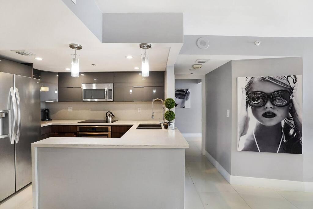 Seaduced By Skyline And Bay Views! Apartment Miami