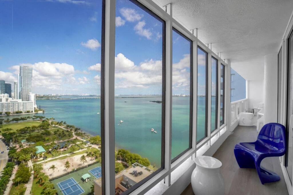 Apartment Make It Happen! Brand New With Amazing Water Views Miami