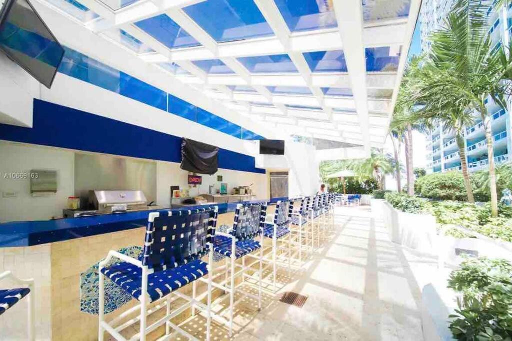 Pisces Dream - Direct Water Views! Miami