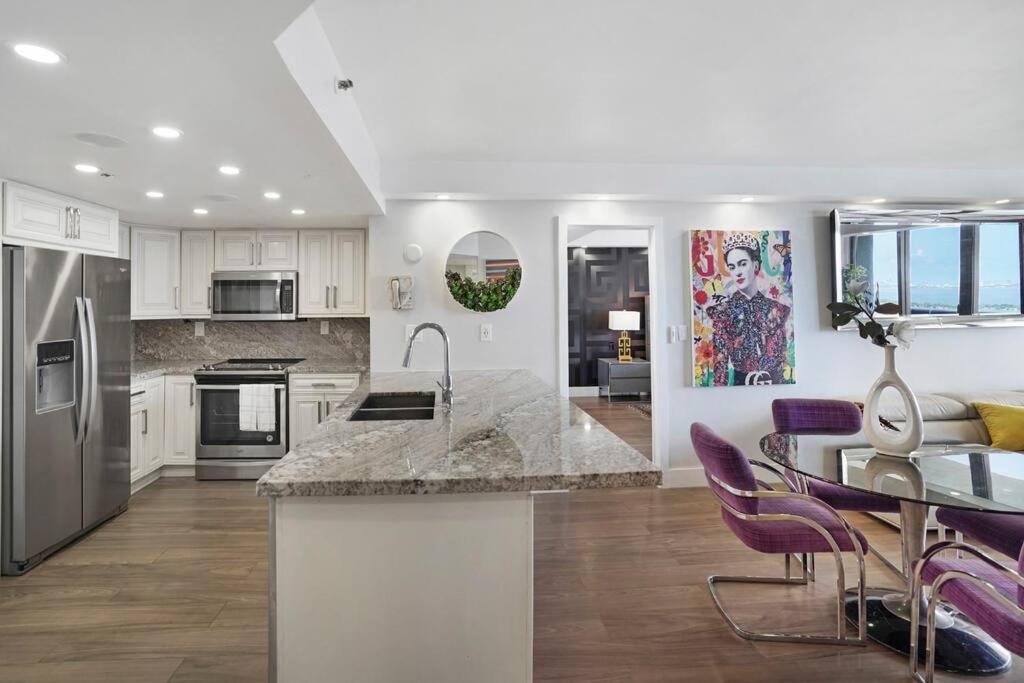 Apartment The Bond - Oo7 Vibes And Penthouse Water Views! Miami