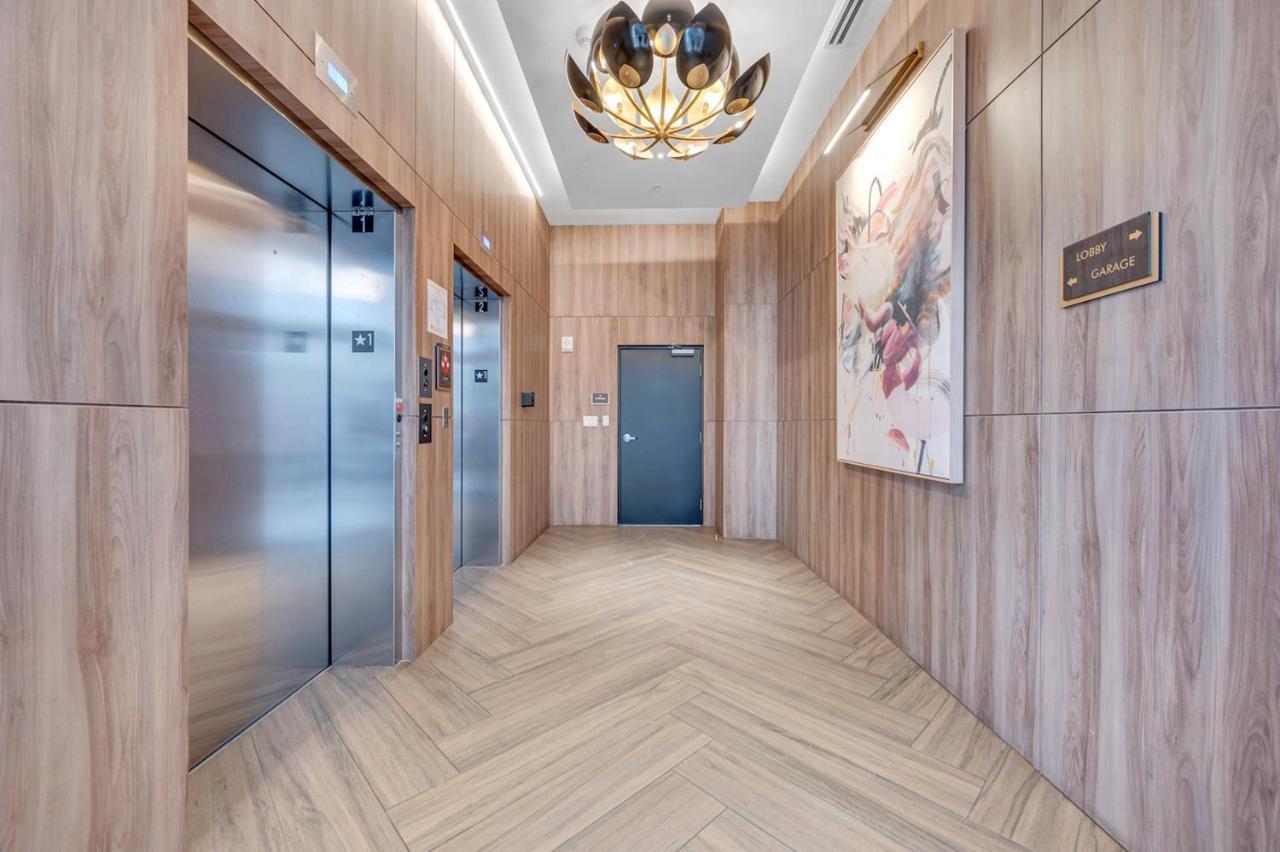 Modern Unit In Downtown With Free Parking * Miami