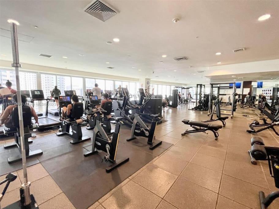 Icon Luxury 34th Floor Amazing Oceanview, Brickell Apartment