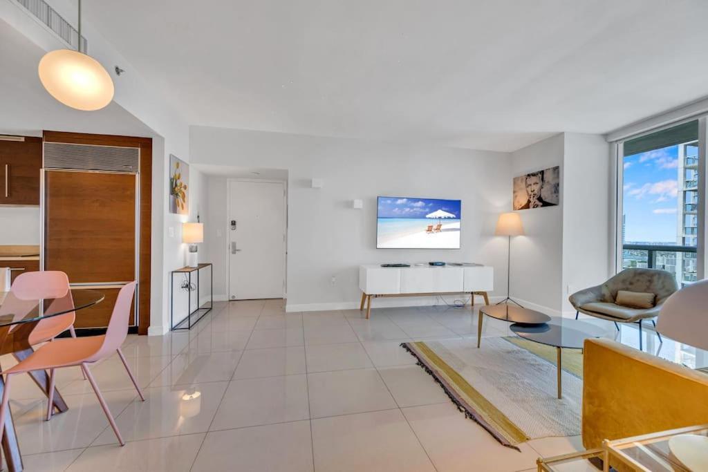 Apartment Icon Luxury 34th Floor Amazing Oceanview, Brickell Miami