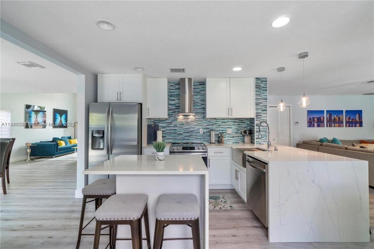 Kendall Vacation Luxury