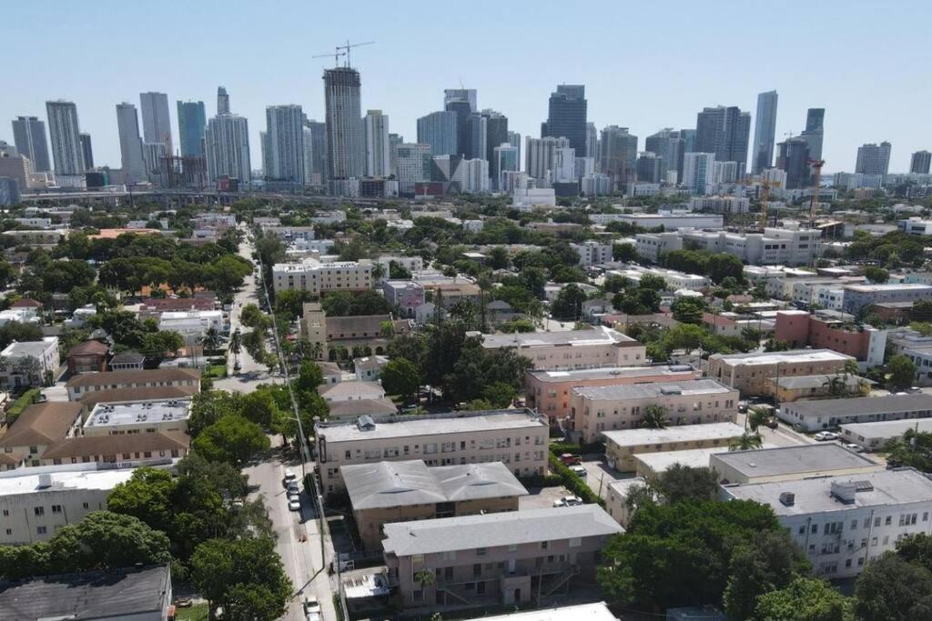 Gorgeous Close To Brickell Wfree Parking Apartment *