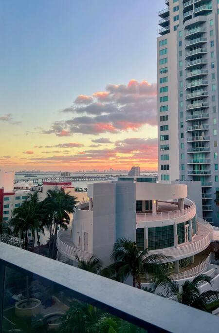 Apartment Grand View 1709 *