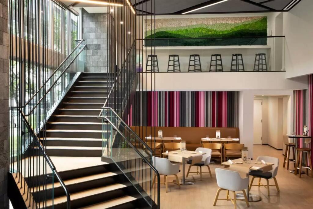 Apartment Downtown 2208