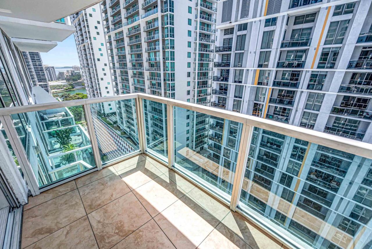*spacious 2br Loft Brickell W/stunning Views* Apartment Miami