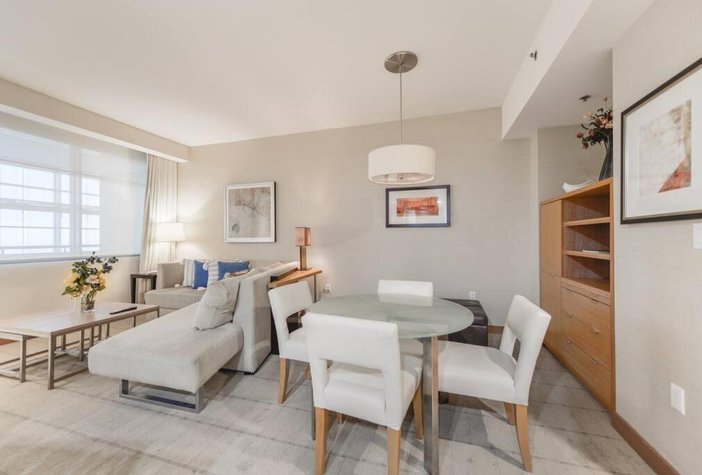 Beautiful 1 Bedroom Brickell