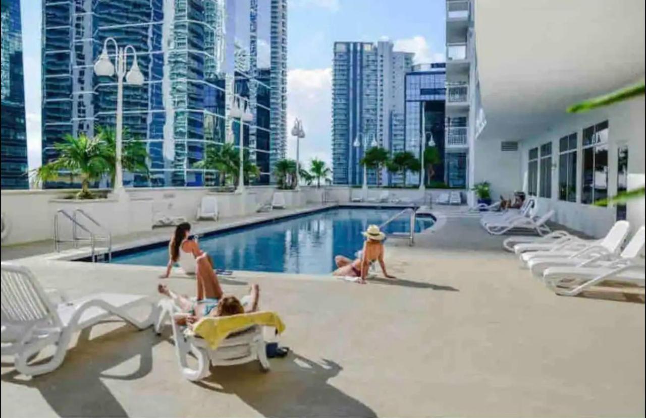 Apartment Stunning 2br Brickell-waterviews-freeparking