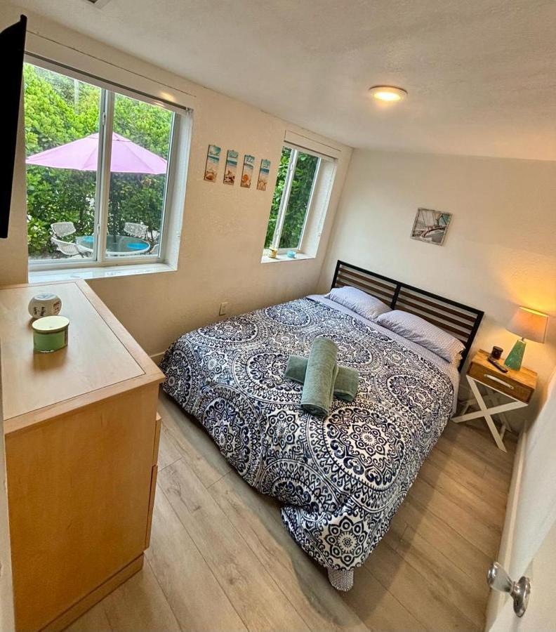 Queen: Central With Free Perks * Miami