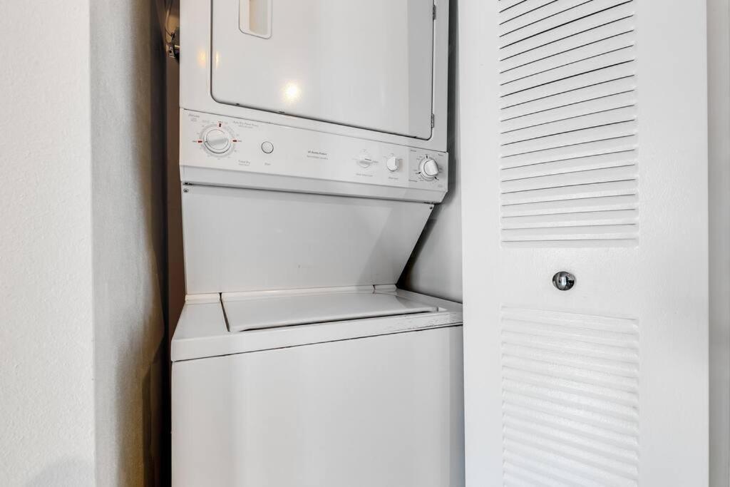 Super Convenient 1br In Downtown 4 P 1708 Apartment Miami