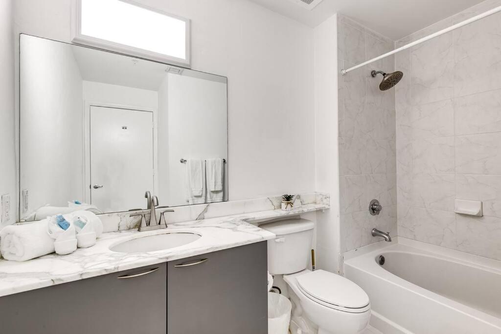 Apartment Super Convenient 1br In Downtown 4 P 1708 *