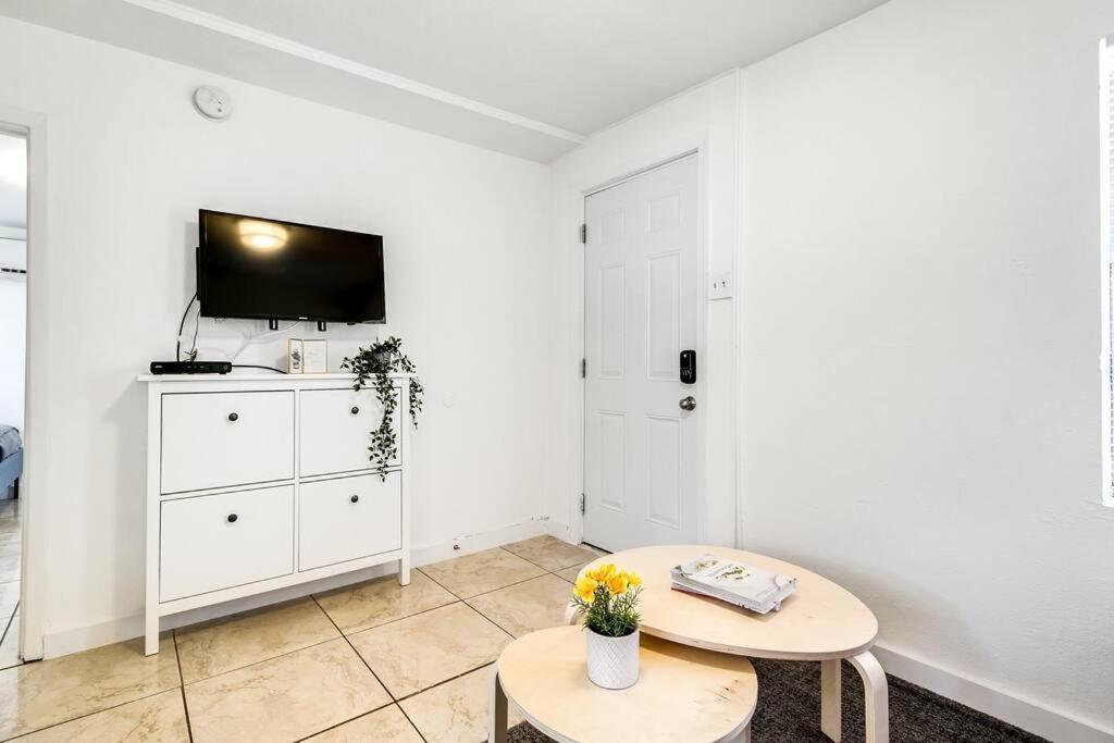 Inviting 1-br For 4 People V2 * Miami
